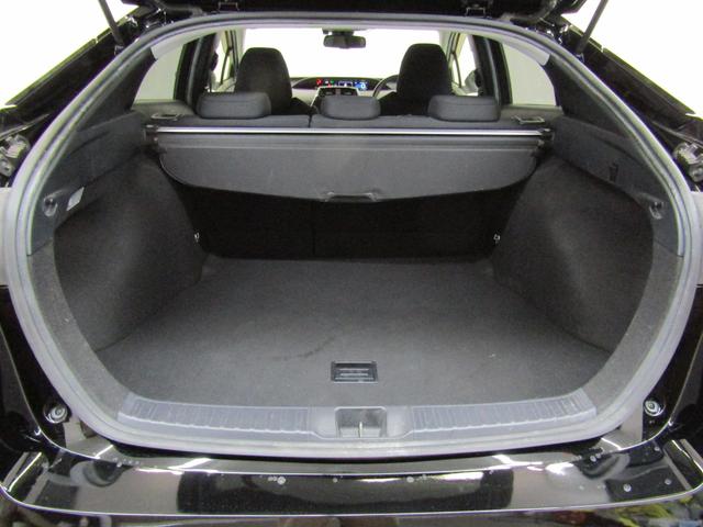 プリウス Sセーフティプラス 新品フルエアロ 新品19インチAW 新品タイヤ ナビBカメラ ヘッドアップディスプレイ クリアランスソナー パーキングアシスト レーダークルーズC プリクラッシュセーフティ レーンキープアシスト(40枚目)