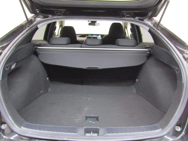 プリウス S セーフティセンスPKG 新品フルエアロ 新品19インチAW 新品タイヤ ナビBカメラ地デジ ブルートゥース レーダークルーズC プリクラッシュセーフティシステム レーンキープアシスト オートハイビーム(32枚目)