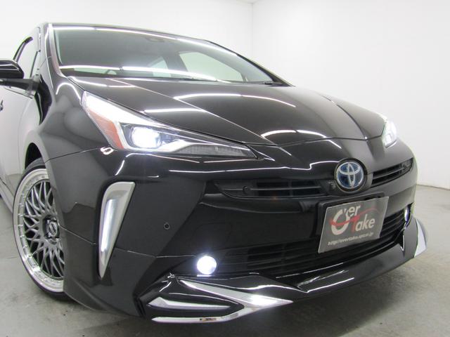 プリウス ＳセーフティプラスＩＩ　新品フルエアロ　新品１９インチＡＷ　新品タイヤ　８インチディスプレイオーディオ　ナビ　３６０全周囲カメラ　ドラレコ　ＡＣ電源　リヤトラフィックアラート　ブラインドスポットモニター　ロードサインアシスト（4枚目）