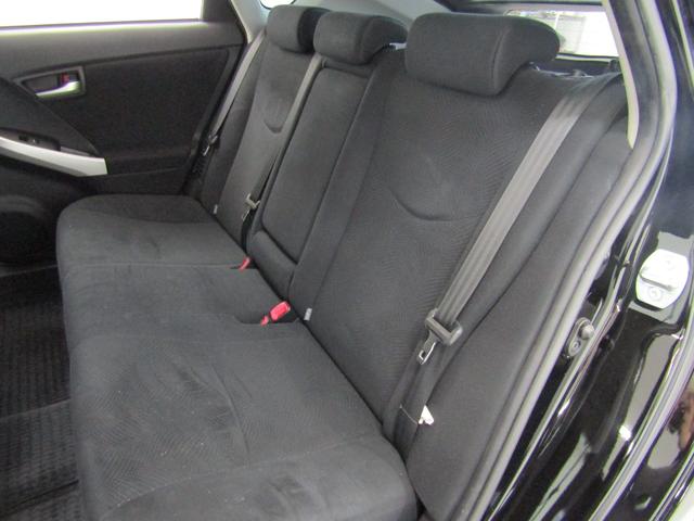 プリウス Ｓ　後期型　新品フルエアロ　新品１８インチＡＷ　新品タイヤ　ＨＩＤヘッドライト　フォグランプ　ナビ　ブルートゥース　ドラレコ　地デジ　ＥＴＣ　スマートキー（15枚目）