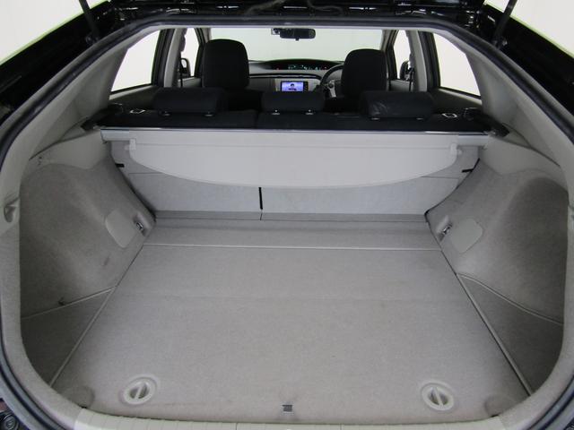 プリウス Ｓ　後期型　新品フルエアロ　新品１８インチＡＷ　新品タイヤ　ＨＩＤヘッドライト　フォグランプ　ナビ　ブルートゥース　ドラレコ　地デジ　ＥＴＣ　スマートキー（23枚目）