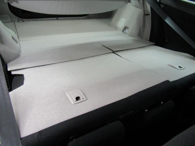 プリウス Ｓ　後期型　新品フルエアロ　新品１８インチＡＷ　新品タイヤ　ＨＩＤヘッドライト　フォグランプ　ナビ　ブルートゥース　ドラレコ　地デジ　ＥＴＣ　スマートキー（24枚目）