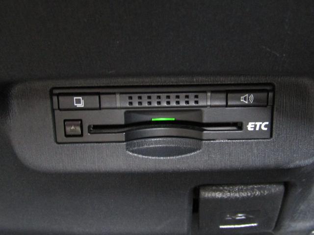 プリウス Ｓ　後期型　新品フルエアロ　新品１８インチＡＷ　新品タイヤ　ＨＩＤヘッドライト　フォグランプ　ナビ　ブルートゥース　ドラレコ　地デジ　ＥＴＣ　スマートキー（25枚目）