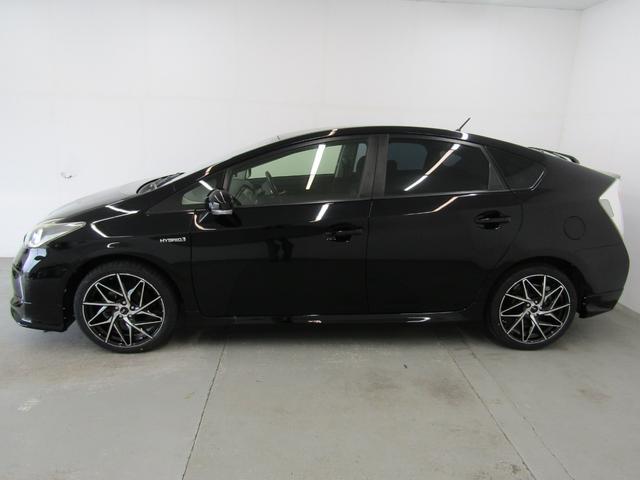 プリウス Ｓ　後期型　新品フルエアロ　新品１８インチＡＷ　新品タイヤ　ＨＩＤヘッドライト　フォグランプ　ナビ　ブルートゥース　ドラレコ　地デジ　ＥＴＣ　スマートキー（33枚目）