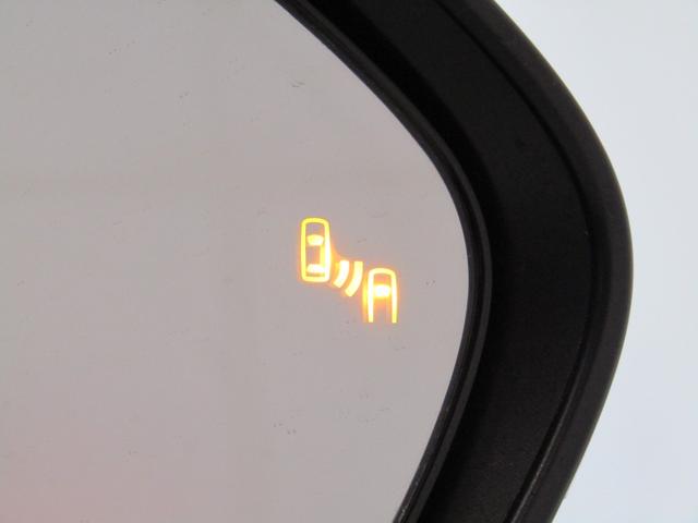 プリウス Ａツーリングセレクション　後期型　黒革シート　フルエアロ　１７インチＡＷ　９インチナビＢカメラ　ドラレコ　シートヒーター　リヤトラフィックアラート　ブラインドスポットモニター　ヘッドアップディスプレイ　セーフティセンスＰＫＧ（10枚目）