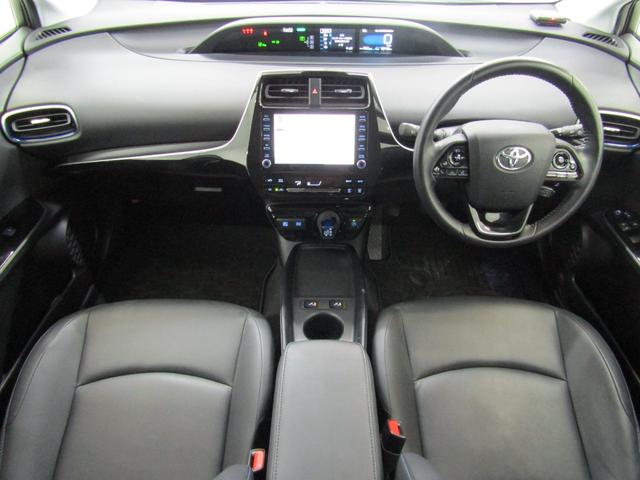 プリウス Ｓツーリングセレクション　黒革シート　フルエアロ　１７インチＡＷ　８インチディスプレイオーディオ　ナビＢカメラ　ＡＣ電源　先行車発進通知　ロードサインアシスト　セーフティセンスＰＫＧ　クリアランスソナー　パーキングアシスト（36枚目）