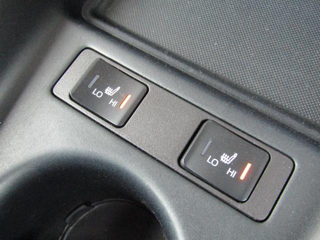 プリウス Ｓツーリングセレクション　黒革シート　フルエアロ　１７インチＡＷ　８インチディスプレイオーディオ　ナビＢカメラ　ＡＣ電源　先行車発進通知　ロードサインアシスト　セーフティセンスＰＫＧ　クリアランスソナー　パーキングアシスト（37枚目）