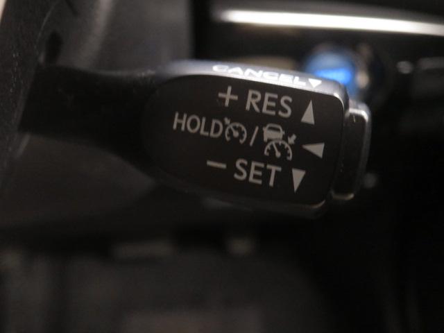 プリウス Ｓツーリングセレクション　黒革シート　セーフティセンスＰＫＧ　新品フルエアロ　新品１９インチＡＷ　新品タイヤ　ナビＢカメラ　ブルートゥース　シートヒーター　レーダークルーズＣ　プリクラッシュセーフティ　レーンキープアシスト（33枚目）