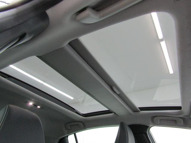プリウス Ｚ　パノラマルーフ　黒革エアシート　モデリスタフルエアロ　１９インチＡＷ　１２．３インチナビ　ディスプレイオーディオ　３６０カメラ　置くだけ充電　ドラレコ　ＡＣ電源　パワーバックドア　ミラキャスト（4枚目）