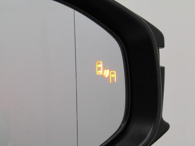 プリウス Ｚ　パノラマルーフ　黒革エアシート　モデリスタフルエアロ　１９インチＡＷ　１２．３インチナビ　ディスプレイオーディオ　３６０カメラ　置くだけ充電　ドラレコ　ＡＣ電源　パワーバックドア　ミラキャスト（11枚目）