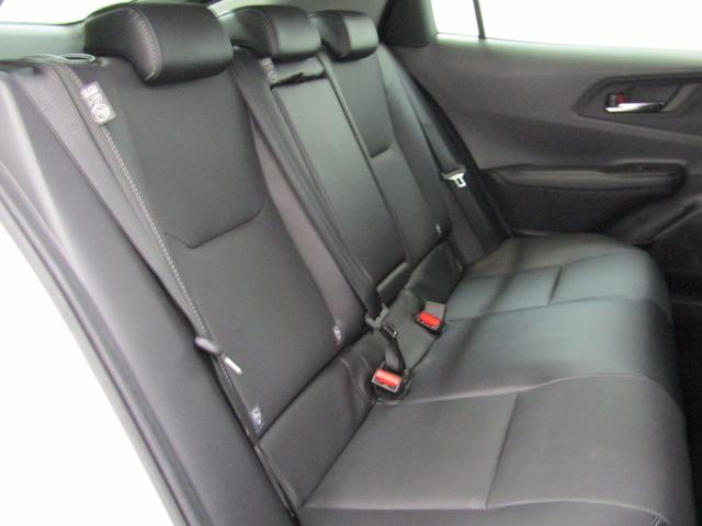 プリウス Ｚ　パノラマルーフ　黒革エアシート　モデリスタフルエアロ　１９インチＡＷ　１２．３インチナビ　ディスプレイオーディオ　３６０カメラ　置くだけ充電　ドラレコ　ＡＣ電源　パワーバックドア　ミラキャスト（20枚目）