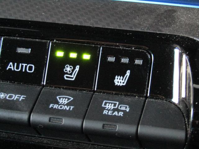 プリウス Ｚ　パノラマルーフ　黒革エアシート　モデリスタフルエアロ　１９インチＡＷ　１２．３インチナビ　ディスプレイオーディオ　３６０カメラ　置くだけ充電　ドラレコ　ＡＣ電源　パワーバックドア　ミラキャスト（36枚目）