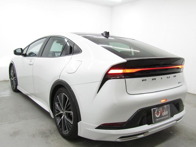 プリウス Ｚ　パノラマルーフ　黒革エアシート　モデリスタフルエアロ　１９インチＡＷ　１２．３インチナビ　ディスプレイオーディオ　３６０カメラ　置くだけ充電　ドラレコ　ＡＣ電源　パワーバックドア　ミラキャスト（52枚目）