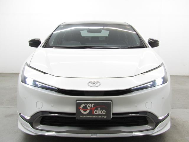 プリウス Ｚ　パノラマルーフ　黒革エアシート　モデリスタフルエアロ　１９インチＡＷ　１２．３インチナビ　ディスプレイオーディオ　３６０カメラ　置くだけ充電　ドラレコ　ＡＣ電源　パワーバックドア　ミラキャスト（53枚目）