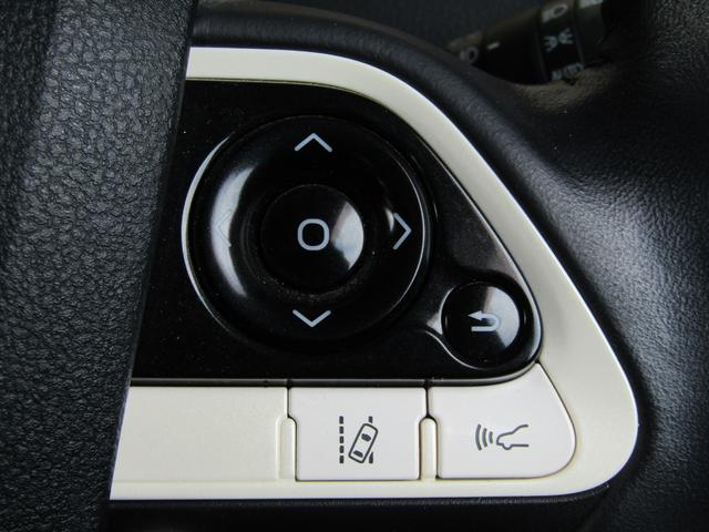 プリウス Ａプレミアム　黒革シート　フルエアロ　１７インチＡＷ　９インチナビＢカメラ　ＡＣ電源　シートヒーター　ブラインドスポットモニター　ヘッドアップディスプレイ　クリアソナー　パーキングアシスト　セーフティセンスＰＫＧ（49枚目）
