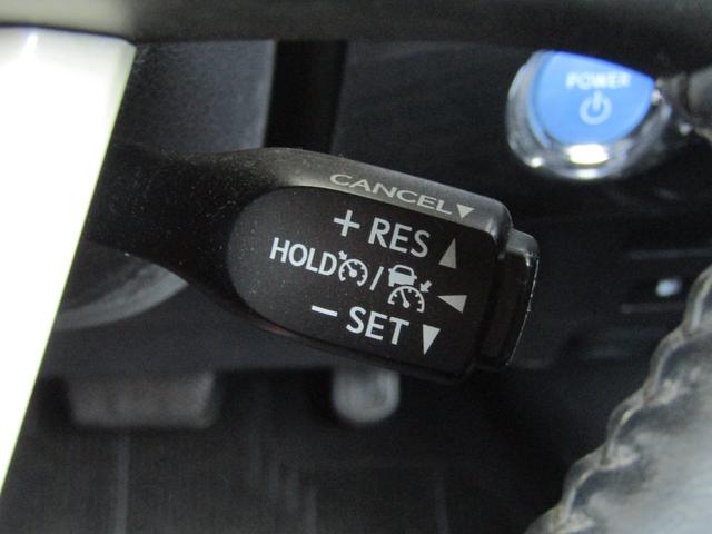 プリウス Ａプレミアム　黒革シート　フルエアロ　１７インチＡＷ　９インチナビＢカメラ　ＡＣ電源　シートヒーター　ブラインドスポットモニター　ヘッドアップディスプレイ　クリアソナー　パーキングアシスト　セーフティセンスＰＫＧ（50枚目）