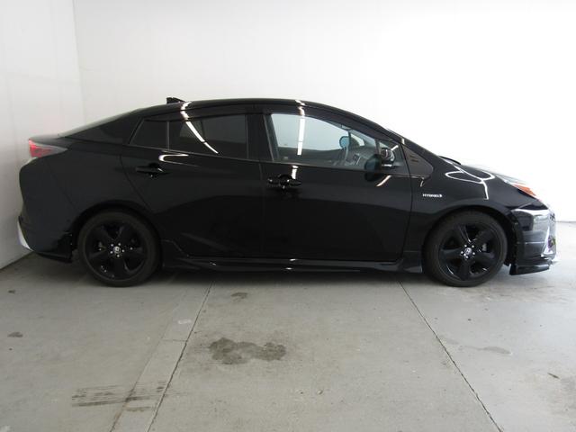 プリウス Ａプレミアム　黒革シート　フルエアロ　１７インチＡＷ　９インチナビＢカメラ　ＡＣ電源　シートヒーター　ブラインドスポットモニター　ヘッドアップディスプレイ　クリアソナー　パーキングアシスト　セーフティセンスＰＫＧ（59枚目）