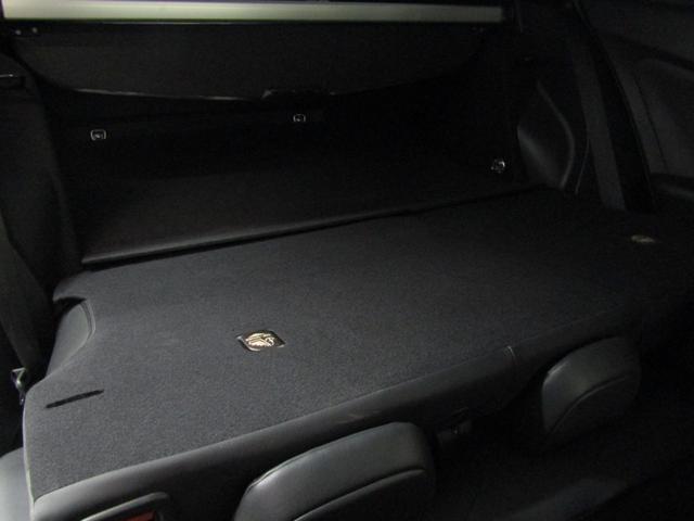 プリウス Ｓツーリングセレクション　黒革シート　セーフティセンスＰＫＧ　新品フルエアロ　新品１９インチＡＷ　新品タイヤ　ナビＢカメラ　ブルートゥース　シートヒーター　レーダークルーズＣ　プリクラッシュセーフティ　レーンキープアシスト（35枚目）