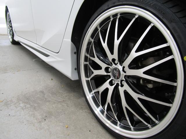 プリウス SセーフティプラスII 後期型 リヤトラフィックアラート ブラインドスポットモニター ロードサインアシスト 新品フルエアロ 新品19インチAW 新品タイヤ ナビBカメラ ブルートゥース ドラレコ AC電源 セーフティセンスP(8枚目)