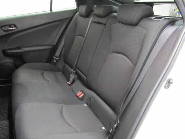 プリウス SセーフティプラスII 後期型 リヤトラフィックアラート ブラインドスポットモニター ロードサインアシスト 新品フルエアロ 新品19インチAW 新品タイヤ ナビBカメラ ブルートゥース ドラレコ AC電源 セーフティセンスP(18枚目)