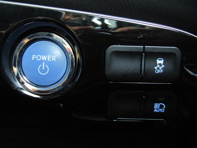 プリウス SセーフティプラスII 後期型 リヤトラフィックアラート ブラインドスポットモニター ロードサインアシスト 新品フルエアロ 新品19インチAW 新品タイヤ ナビBカメラ ブルートゥース ドラレコ AC電源 セーフティセンスP(23枚目)