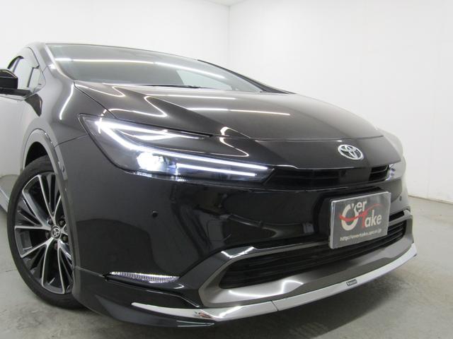 プリウス Ｚ　黒革エアシート　モデリスタフルエアロ　１９インチＡＷ　１２．３インチディスプレイオーディオ　ナビ　３６０カメラ　パワーバックドア　デジタルインナーミラー　ドラレコ　置くだけ充電　ＡＣ電源　ミラキャスト（4枚目）