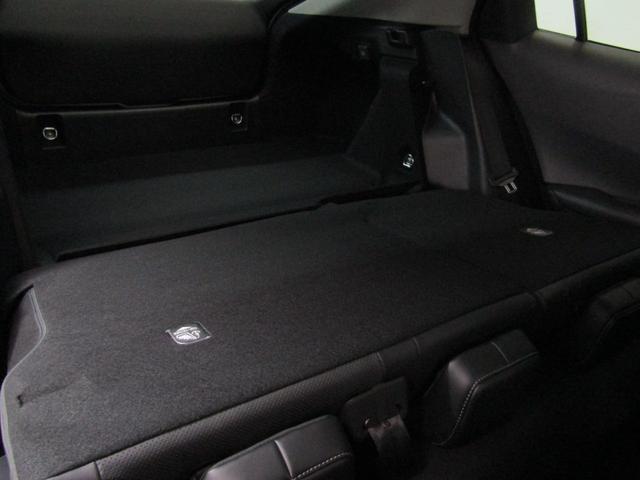 プリウス Ｚ　黒革エアシート　モデリスタフルエアロ　１９インチＡＷ　１２．３インチディスプレイオーディオ　ナビ　３６０カメラ　パワーバックドア　デジタルインナーミラー　ドラレコ　置くだけ充電　ＡＣ電源　ミラキャスト（46枚目）