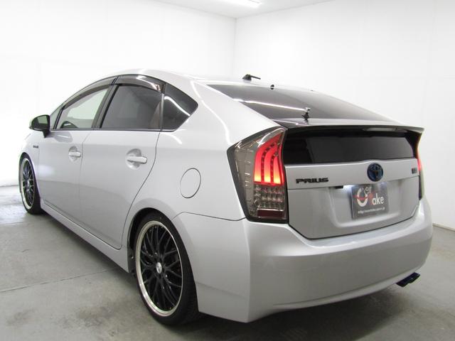 プリウス Ｇ　後期　黒半革シート　車高調　１９インチＡＷ　ＬＥＤテールランプ　ＬＥＤデイライト　ＨＩＤヘッドライト　ＬＥＤフォグ　８インチナビＢカメラ　コンビハンドル　オートクルーズＣ　タッチトレーサーディスプレイ（35枚目）