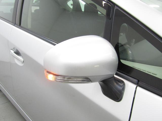 プリウス S 後期型 HIDヘッドライト ナビ バックカメラ ブルートゥース 地デジ ETC スマートキー(8枚目)