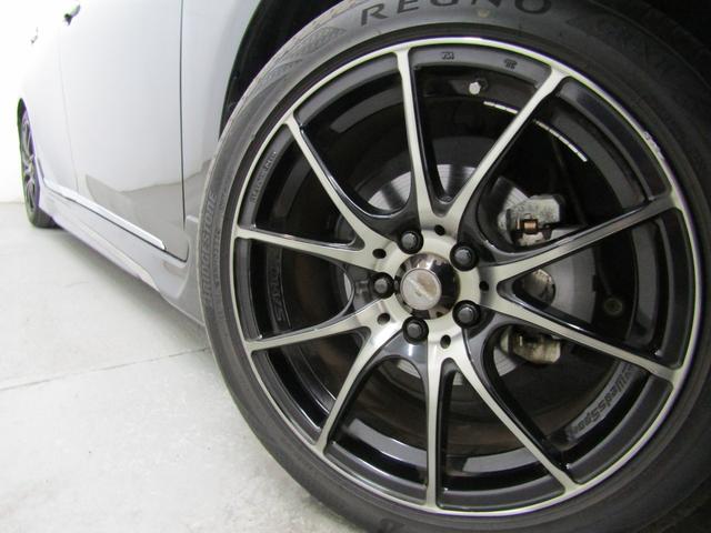 プリウスＰＨＶ Ａプレミアム　黒革シート　モデリスタエアロ　１７インチＡＷ　１１．６インチナビＢカメラ　ＪＢＬサウンド　ブラインドスポットモニター　ヘッドアップディスプレイ　クリアランスソナー　パーキングアシスト　セーフティセンス（5枚目）