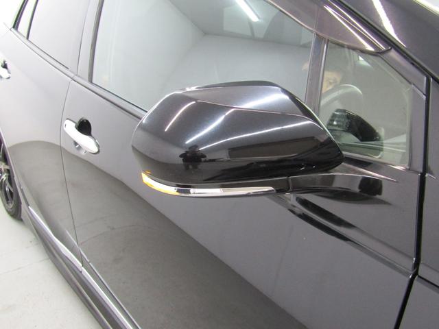 プリウスＰＨＶ Ａプレミアム　黒革シート　モデリスタエアロ　１７インチＡＷ　１１．６インチナビＢカメラ　ＪＢＬサウンド　ブラインドスポットモニター　ヘッドアップディスプレイ　クリアランスソナー　パーキングアシスト　セーフティセンス（9枚目）