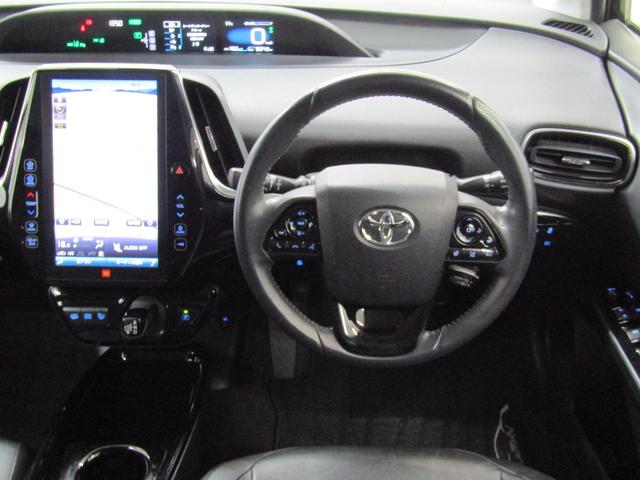 プリウスＰＨＶ Ａプレミアム　黒革シート　モデリスタエアロ　１７インチＡＷ　１１．６インチナビＢカメラ　ＪＢＬサウンド　ブラインドスポットモニター　ヘッドアップディスプレイ　クリアランスソナー　パーキングアシスト　セーフティセンス（11枚目）