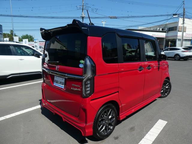 Ｎ－ＢＯＸ Ｇ　カスタムＧ・Ｌホンダセンシング　無限フルエアロ　スタッドレスタイヤアルミホイール４本あり　無限フルエアロ　８型ナビ　音楽録音　ＢＴ　ＥＴＣ　サイド＆カーテンＡＢ　ＬＥＤオートライト　オートハイビーム（7枚目）