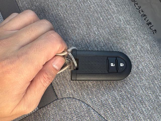 パッソ X LパッケージS トヨタセーフティサポート/トヨタ純正ナビTV/コーナーセンサー/ETC/プッシュスタート/オートライト(20枚目)