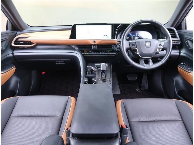 クラウンクロスオーバー ＲＳアドバンスド　社用車　ディスプレイオーディオ　全周囲カメラ　本革シート　シートヒーター　ブラインドスポットモニター　パワーシート　レーダークルーズ　パワーバックドア　ＥＴＣ２．０（3枚目）