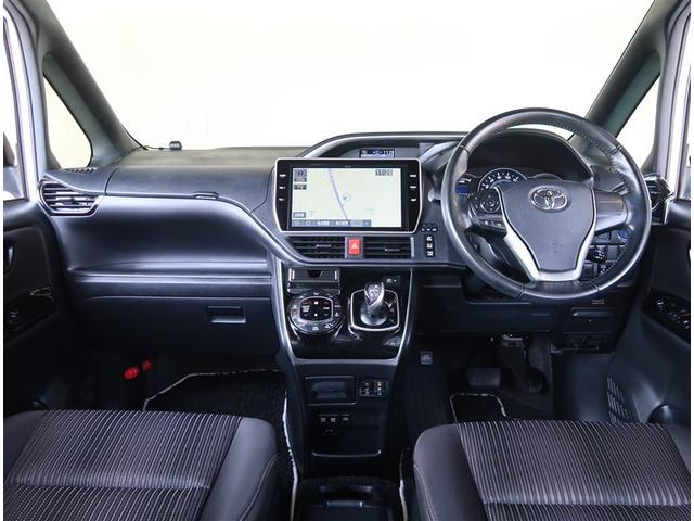 ヴォクシー ハイブリッドＺＳ　煌ＩＩ　衝突被害軽減装置　ＳＤナビ　フルセグ　ＣＤ　ＤＶＤ　ＵＳＢ　ＨＤＭＩ　Ｂｌｕｅｔｏｏｔｈ　後席モニター　ドラレコ　シートヒーター　純正アルミ　両側電動スライドドア　ＥＴＣ２．０　バックカメラ（2枚目）