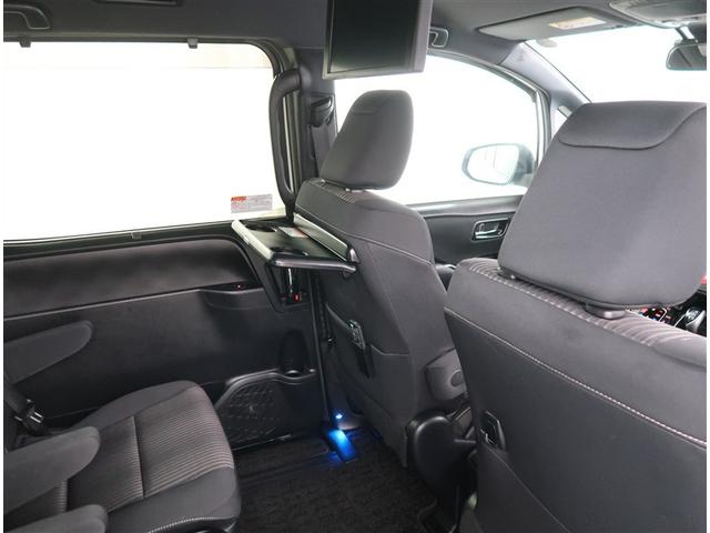 ヴォクシー ハイブリッドＺＳ　煌ＩＩ　衝突被害軽減装置　ＳＤナビ　フルセグ　ＣＤ　ＤＶＤ　ＵＳＢ　ＨＤＭＩ　Ｂｌｕｅｔｏｏｔｈ　後席モニター　ドラレコ　シートヒーター　純正アルミ　両側電動スライドドア　ＥＴＣ２．０　バックカメラ（19枚目）