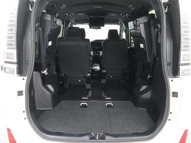 ヴォクシー ハイブリッドＺＳ　煌ＩＩ　衝突被害軽減装置　ＳＤナビ　フルセグ　ＣＤ　ＤＶＤ　ＵＳＢ　ＨＤＭＩ　Ｂｌｕｅｔｏｏｔｈ　後席モニター　ドラレコ　シートヒーター　純正アルミ　両側電動スライドドア　ＥＴＣ２．０　バックカメラ（21枚目）