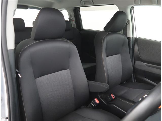 シエンタ ハイブリッドＧ　純正ナビ　全周囲カメラ　衝突被害軽減　ＥＴＣ　クルーズコントロール　コーナーセンサー　スマートキー　ＬＥＤヘッドライト　オートハイビーム　車線逸脱警報（14枚目）