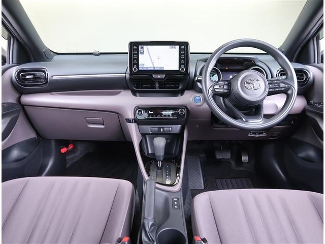 ヤリス ハイブリッドG 純正8型ディスプレイオーディオ バックカメラ 衝突被害軽減システム コーナーセンサー スマートキー ETC2.0 オートハイビーム オートライト オートエアコン Bluetooth接続(2枚目)