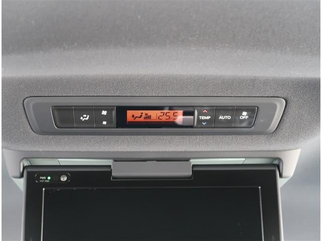 ヴォクシー ハイブリッドＺＳ　煌ＩＩ　純正１０型ナビ　純正１２型後席モニター　バックカメラ　両側電動スライドドア　ＥＴＣ　Ｂｌｕｅｔｏｏｔｈ　ＬＥＤヘッドライト　フォグライト　オートハイビーム　ステアリングスイッチ　クルーズコントロール（13枚目）