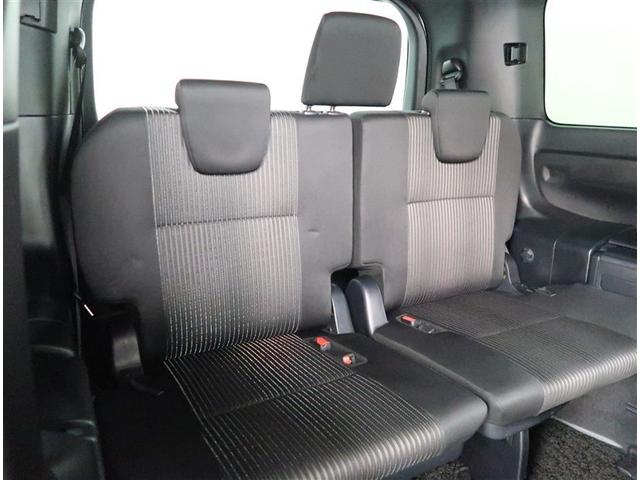 ヴォクシー ハイブリッドＺＳ　煌ＩＩ　純正１０型ナビ　純正１２型後席モニター　バックカメラ　両側電動スライドドア　ＥＴＣ　Ｂｌｕｅｔｏｏｔｈ　ＬＥＤヘッドライト　フォグライト　オートハイビーム　ステアリングスイッチ　クルーズコントロール（17枚目）