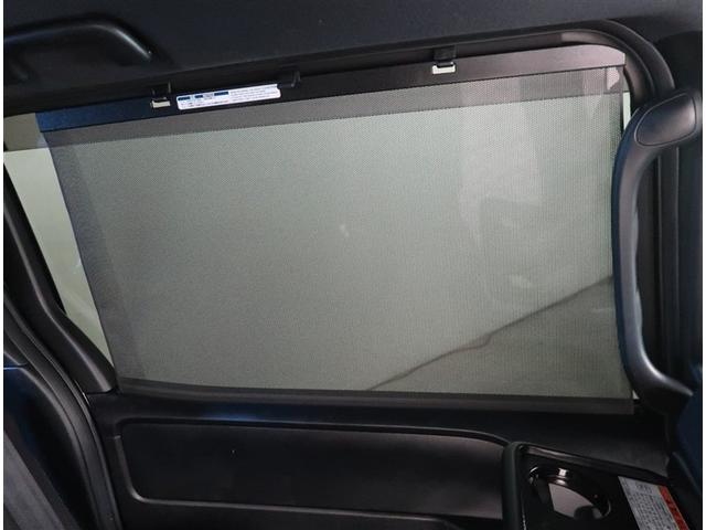 ヴォクシー ハイブリッドＺＳ　煌ＩＩ　純正１０型ナビ　純正１２型後席モニター　バックカメラ　両側電動スライドドア　ＥＴＣ　Ｂｌｕｅｔｏｏｔｈ　ＬＥＤヘッドライト　フォグライト　オートハイビーム　ステアリングスイッチ　クルーズコントロール（19枚目）