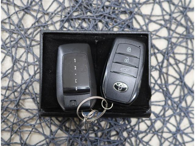 プリウス Z 社用車 ディスプレイオーディオ 全周囲カメラ 100V電源 衝突被害軽減システム レーダークルーズ 電動リアゲート 前席シートエアコン パワーシート コーナーセンサー ETC(15枚目)