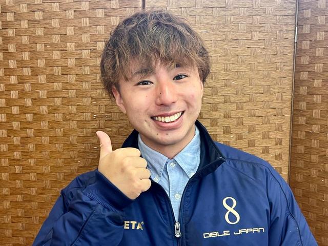 ＳキャブＤＸ　修復歴無　走行距離７６．４００ＫＭ　ブラック全塗装済　６代目　ＤＸシングルキャブ　低床一方開　ＮｏｘＰＭ法適合　積載１０００ｋｇ　ベンチシート・黒革調シートカバー　ＤＡＹＴＯＮＡ１５インチホイール(5枚目)