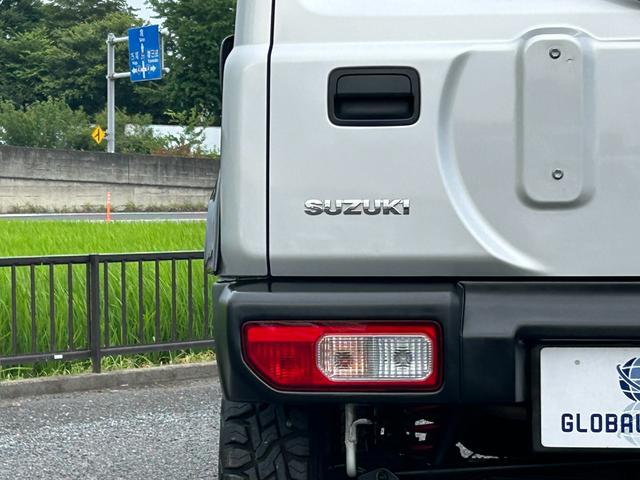 ジムニー ＸＧ　１年保証付　修復歴無　禁煙　運転支援　新車保証書・記録簿　足廻リフトアップ　ＯＲＩＧＩＮ前後バンパー・フロントグリル・オーバーフェンダ　ＯＲＩＧＩＮ１６ＡＷ　ｃａｒｒｏｚｅｒｉａ７型ナビ・ＴＶ　ＥＴＣ（37枚目）