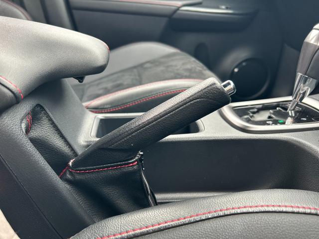 ハイラックス Ｚ　ＧＲスポーツ　１オーナー　禁煙　運転支援　ＪＡＯＳリフトアップ・サイドステップ・スキッドバー　ＪＡＯＳマフラー　荷台ＬＩＮＥ－Ｘ塗装　ＧＲ純正８型ディスプレイオ－ディオ・全周囲モニタ　レ－ダ－クルコン　ＥＴＣ２．０（26枚目）