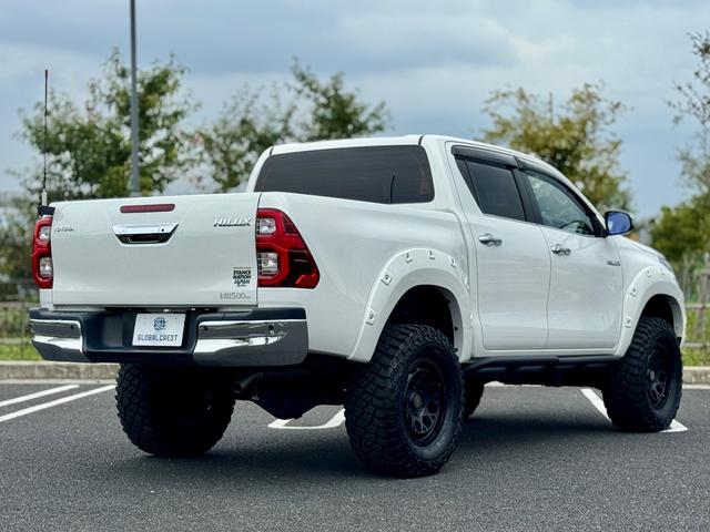 ハイラックス Ｚ　後期型　禁煙　ワンオーナー　運転支援　足廻・ボディーリフトアップ　ＧＩ★ＧＥＡＲオーバーフェンダー・サイドステップ　ＲＡＹＳ１７ＡＷ　７型ナビ・Ｂカメラ・ＢＴ　レーダークルコン　コーナーセンサ　ＥＴＣ（12枚目）