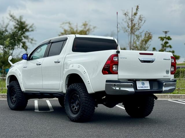 ハイラックス Ｚ　後期型　禁煙　ワンオーナー　運転支援　足廻・ボディーリフトアップ　ＧＩ★ＧＥＡＲオーバーフェンダー・サイドステップ　ＲＡＹＳ１７ＡＷ　７型ナビ・Ｂカメラ・ＢＴ　レーダークルコン　コーナーセンサ　ＥＴＣ（13枚目）