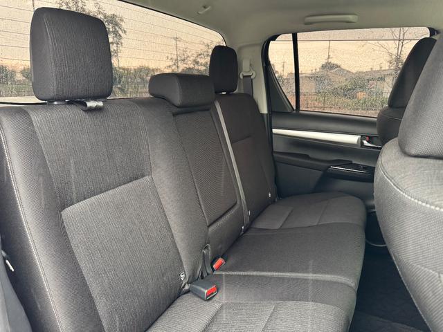 ハイラックス Ｚ　後期型　禁煙　ワンオーナー　運転支援　足廻・ボディーリフトアップ　ＧＩ★ＧＥＡＲオーバーフェンダー・サイドステップ　ＲＡＹＳ１７ＡＷ　７型ナビ・Ｂカメラ・ＢＴ　レーダークルコン　コーナーセンサ　ＥＴＣ（19枚目）